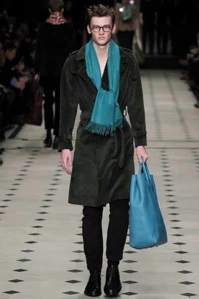 Look 35